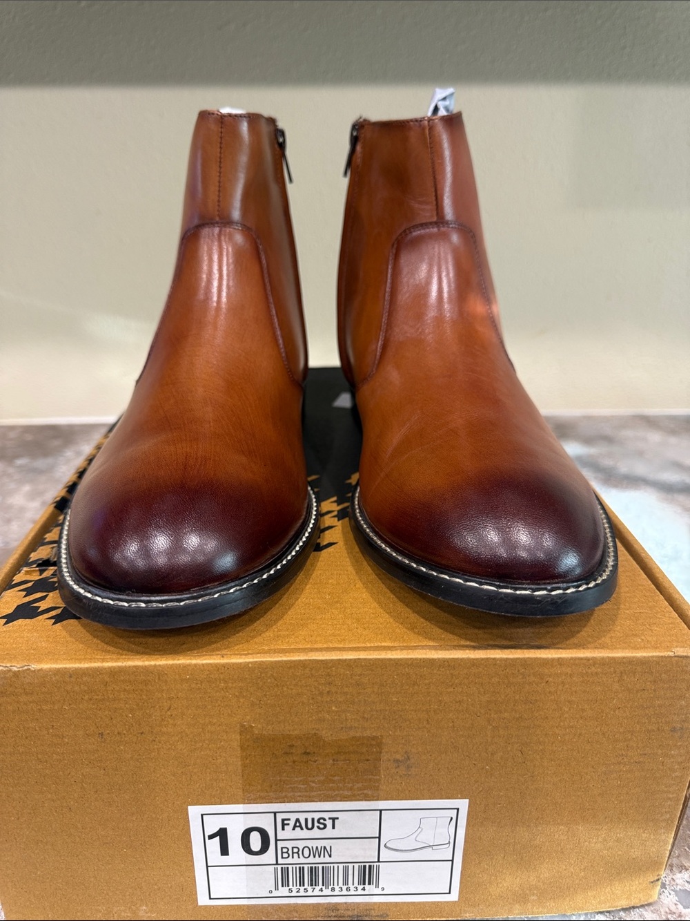Faust Men's Tan-Brown Leather Chukka Boots